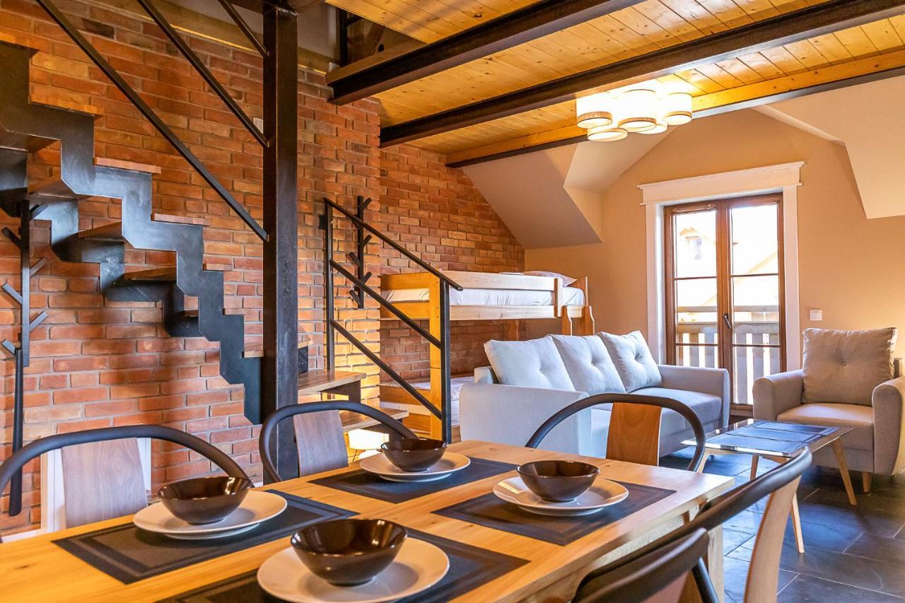 Rentplanet - Apartament Warynskiego ชกลาร์สกา ปอเรมบา ภายนอก รูปภาพ
